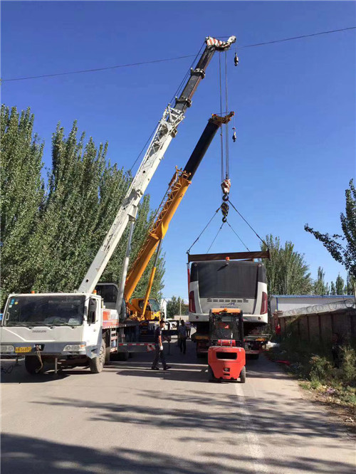 桂阳县港口集装箱搬运案例